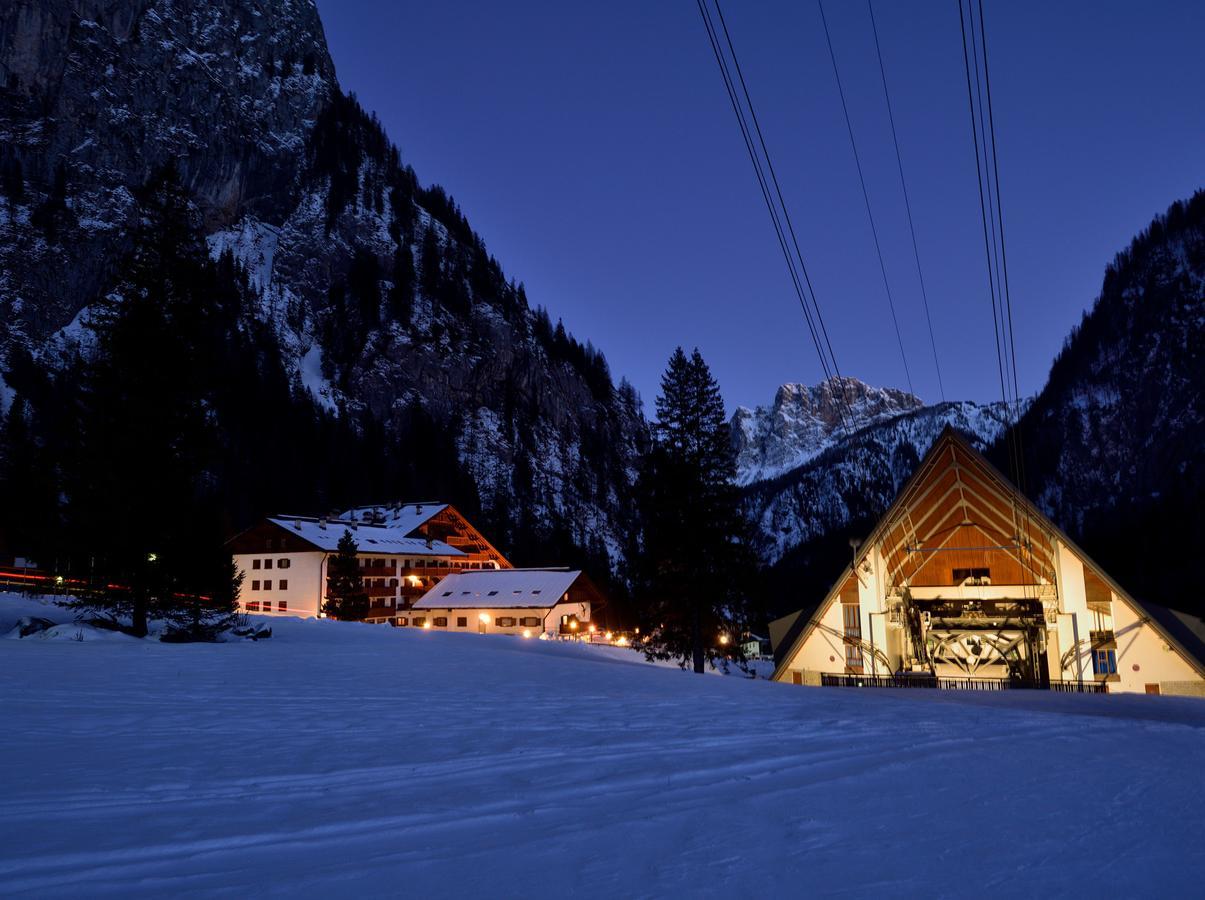 Hotel Principe Marmolada Мальга-Чапелла Экстерьер фото