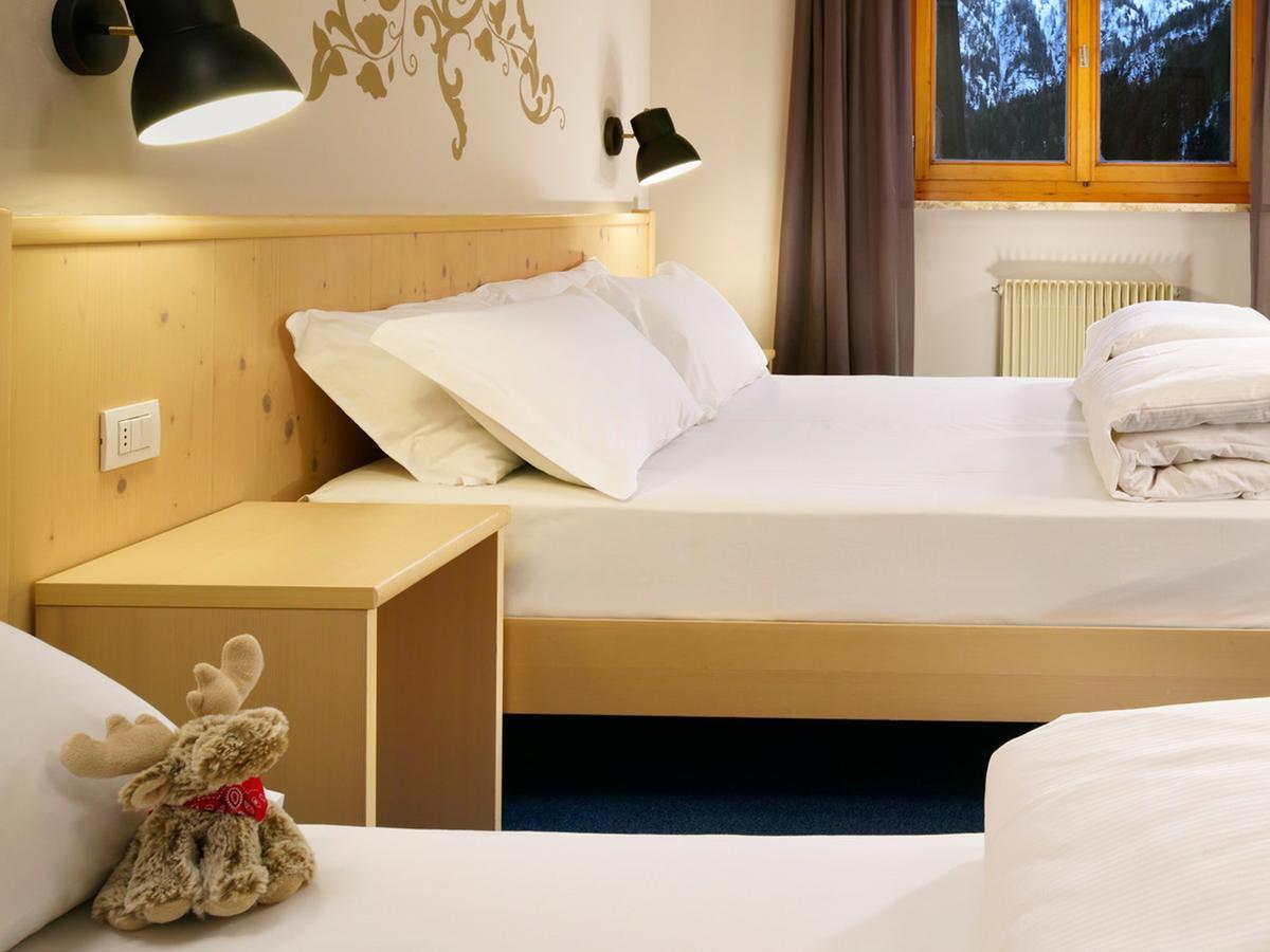 Hotel Principe Marmolada Мальга-Чапелла Экстерьер фото